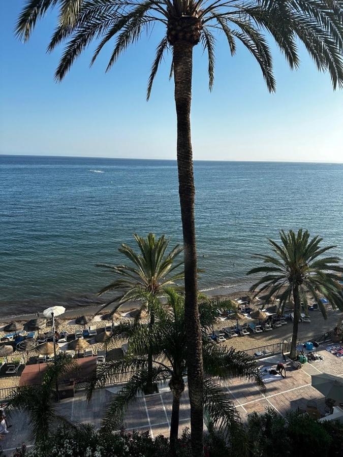 Marbella Beachfront Apartment Exterior photo